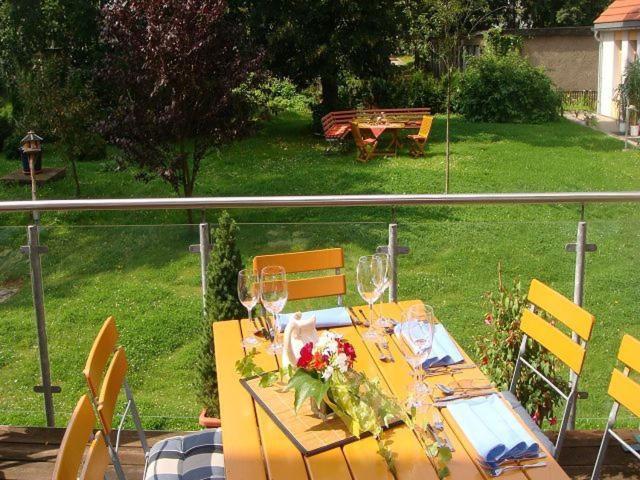 Hotel Regenbogenhaus Freiberg Zewnętrze zdjęcie